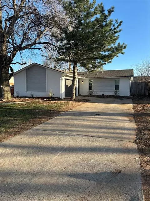 238 W Apple Branch Way, Mustang, OK 73064