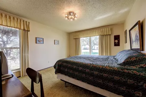 Bedroom - 1120 Par Ave, Guthrie, OK 73044 photo 1 of 3
