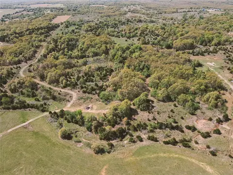302 S 433rd West Ave, Drumright, OK 74030 photo 3