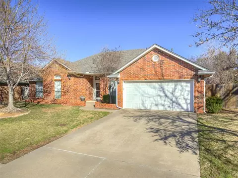 605 Harrier Hawk, Edmond, OK 73003