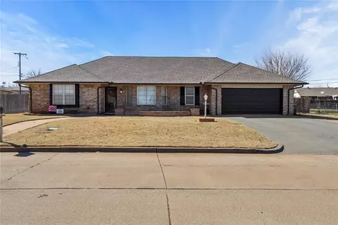1207 Grandview Dr, Weatherford, OK 73096
