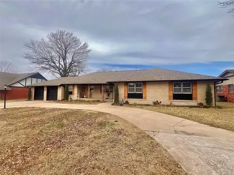 5923 E 56th St, Tulsa, OK 74135 photo 2