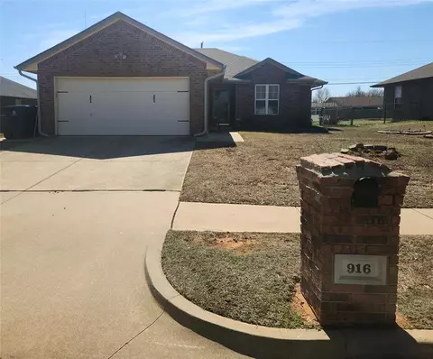 916 NE 83rd St, Oklahoma City, OK 73114