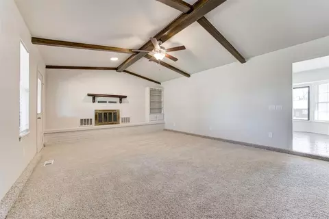 611 N Canadian Ter, Mustang, OK 73064