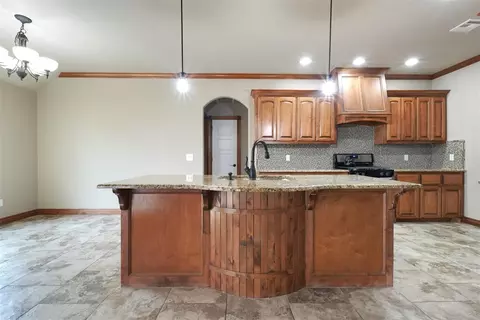 1205 Palmer Dr, Shawnee, OK 74804 photo 9