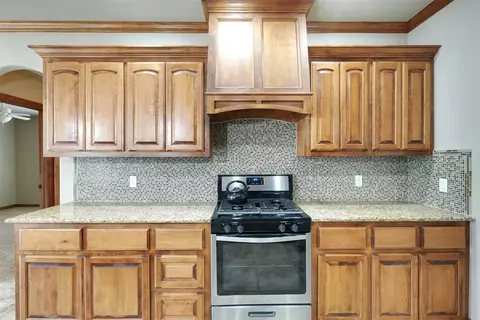 1205 Palmer Dr, Shawnee, OK 74804 photo 11