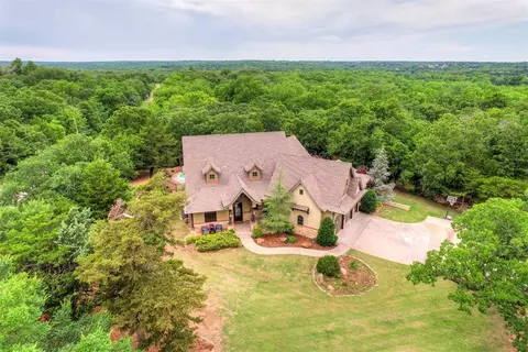 3120 S Isabell Pointe Dr, Stillwater, OK 74074