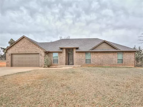 5899 Wisteria Ln, Guthrie, OK 73044