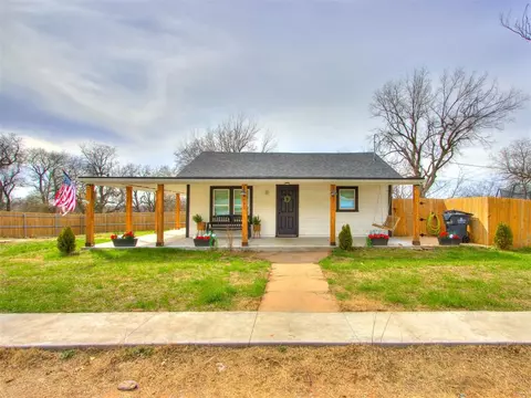 103 NE 3rd St, Lexington, OK 73051