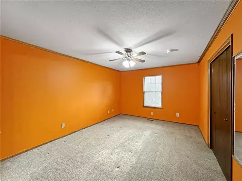 206 Loch Loop, Yukon, OK 73099 photo 12