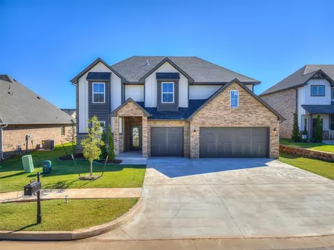 8016 Behr Dr, Edmond, OK 73034