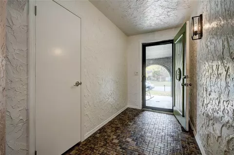 6733 E 93rd St, Tulsa, OK 74133 photo 5