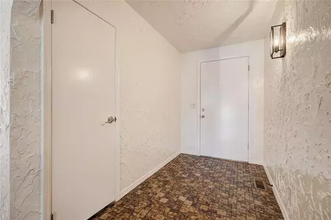 6733 E 93rd St, Tulsa, OK 74133 photo 6