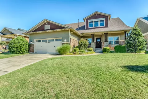 4801 First Light Ln, Edmond, OK 73034 photo 2