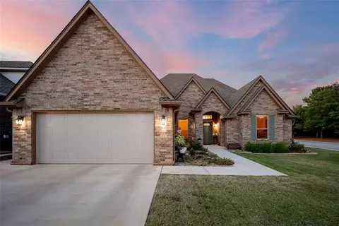 3201 Scotts Blf, Norman, OK 73072