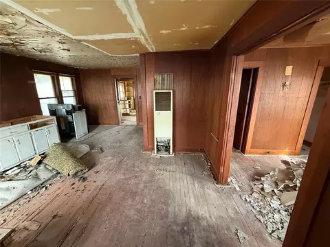 212 S 4th St, Mcloud, OK 74851 photo 8