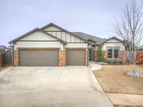 604 NW 179th Cir, Edmond, OK 73012