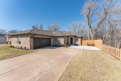 13109 Brooke Ave, Edmond, OK 73013