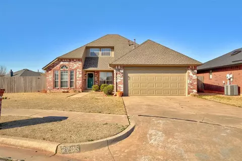 2705 NW 160th St, Edmond, OK 73013