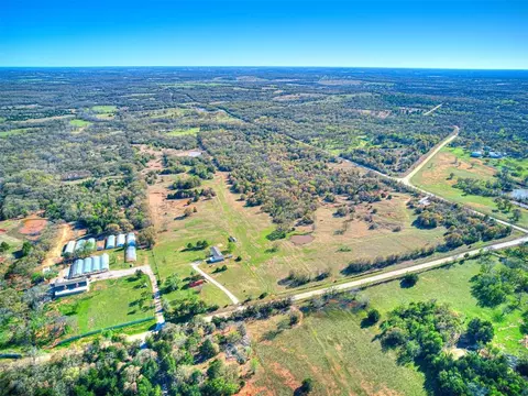 31097 Gaddy Rd, Macomb, OK 74852 photo 13