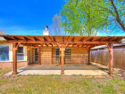 516 Goshawk Dr, Norman, OK 73072 photo 8