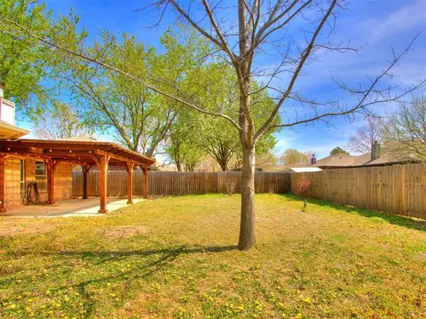 516 Goshawk Dr, Norman, OK 73072 photo 6