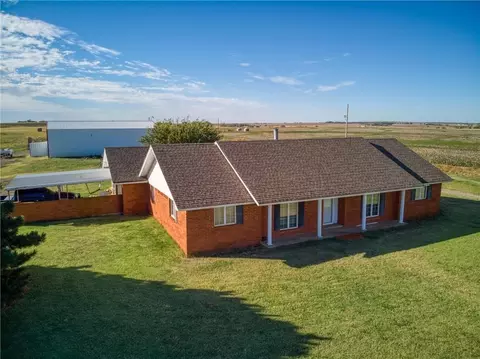 17320 E 1250 Rd, Erick, OK 73645 photo 1