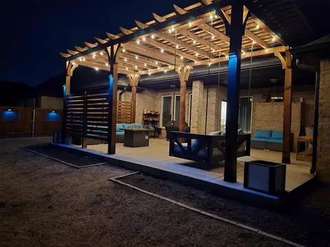 4800 Bermuda Dr, Mustang, OK 73064