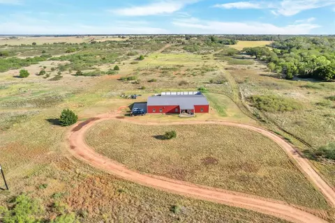 31194 E County Road 1330, Willow, OK 73673 photo 4