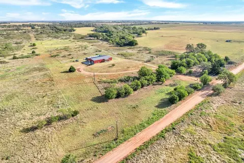 31194 E County Road 1330, Willow, OK 73673 photo 2