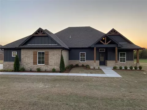 9309 Regado Ct, Guthrie, OK 73044