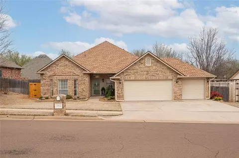 1812 Barrington Dr, Norman, OK 73071