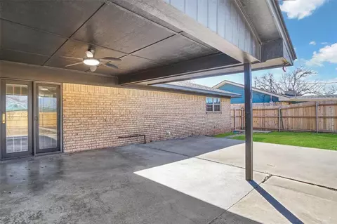 703 Comanche Trl, Altus, OK 73521 photo 34