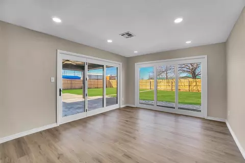 703 Comanche Trl, Altus, OK 73521 photo 7