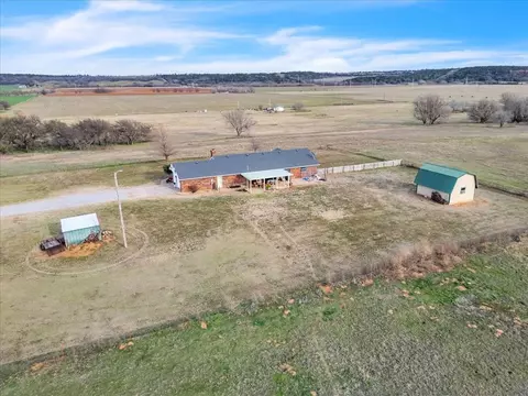 1734 E Orme Ln, Anadarko, OK 73005 photo 30