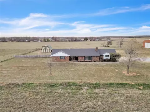 1734 E Orme Ln, Anadarko, OK 73005 photo 27