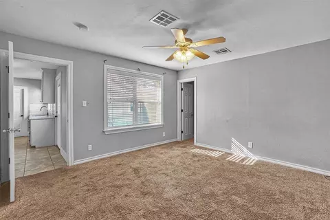 721 E Cypress St, Altus, OK 73521 photo 26