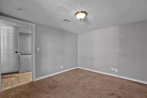 721 E Cypress St, Altus, OK 73521 photo 16