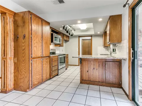 816 Turtle Creek Rd, Moore, OK 73170 photo 14