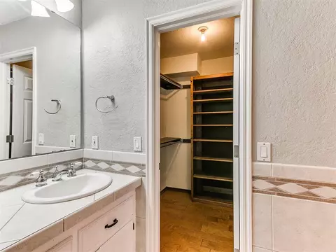 816 Turtle Creek Rd, Moore, OK 73170 photo 33