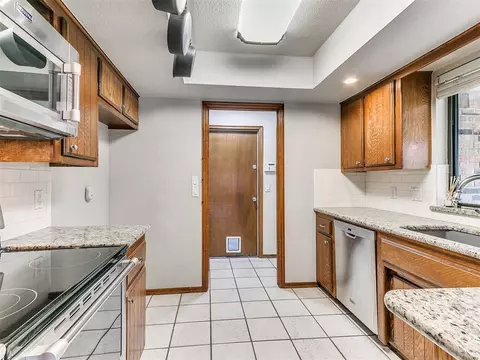 816 Turtle Creek Rd, Moore, OK 73170 photo 17