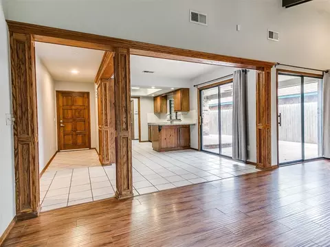 816 Turtle Creek Rd, Moore, OK 73170 photo 12