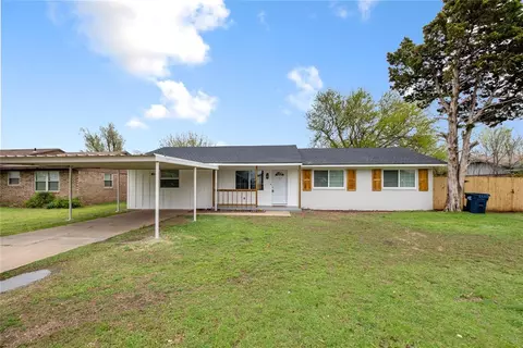 105 Moran Dr, Anadarko, OK 73005