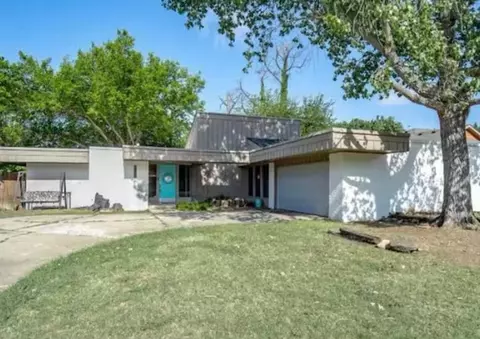 2334 Louise Ln, Norman, OK 73071