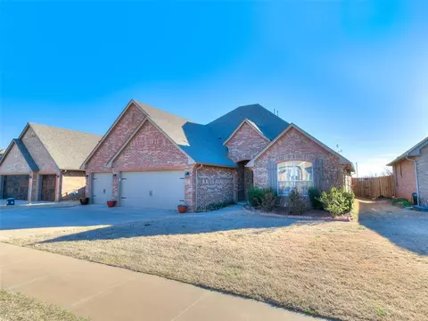 14000 Drakes Way, Yukon, OK 73099