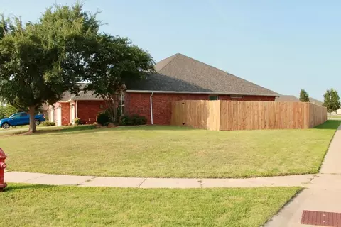 425 Summit Bnd, Norman, OK 73071 photo 2