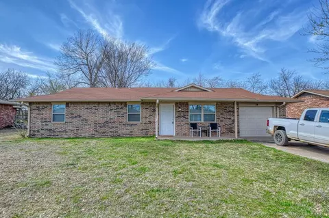 549 Sue Ln, Mcloud, OK 74851