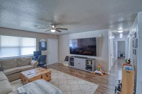549 Sue Ln, Mcloud, OK 74851 photo 7