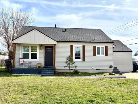 4500 SE 20th St, Del City, OK 73115
