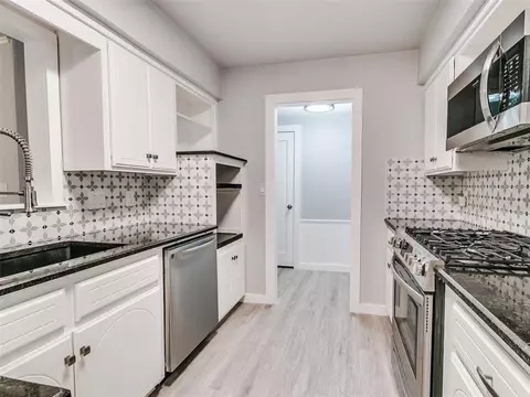 2213 Rogers Cir, Norman, OK 73071 photo 8